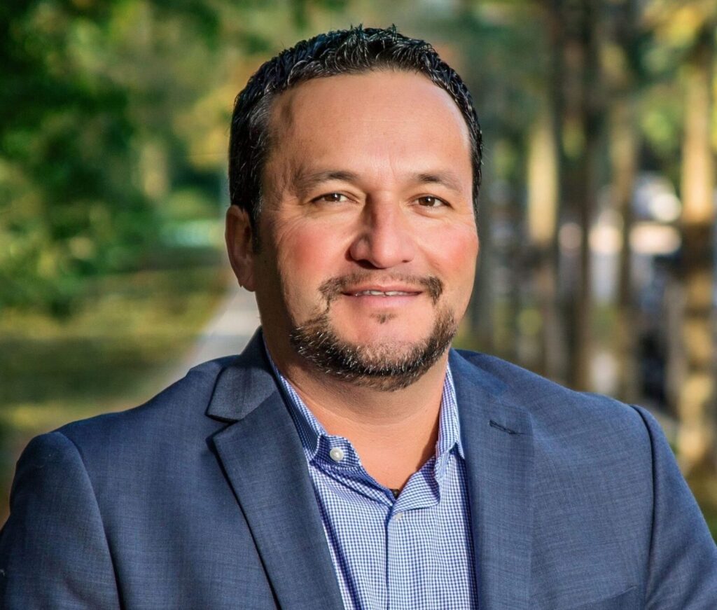 Photo of Terry Munoz